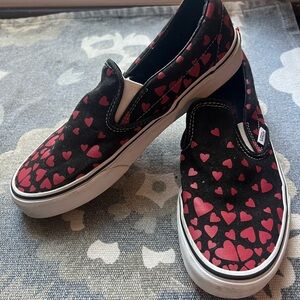 Vans Black Slip-On Shoes with Red Heart Pattern